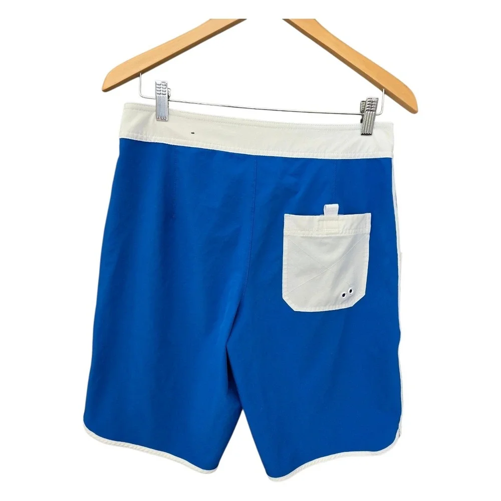 American Eagle Outfitters description item